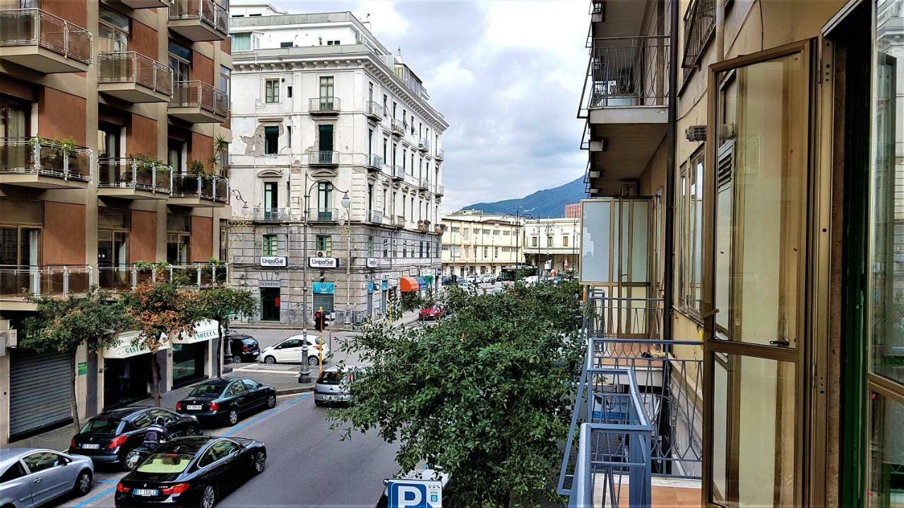 Salerno Centraal Exterior foto